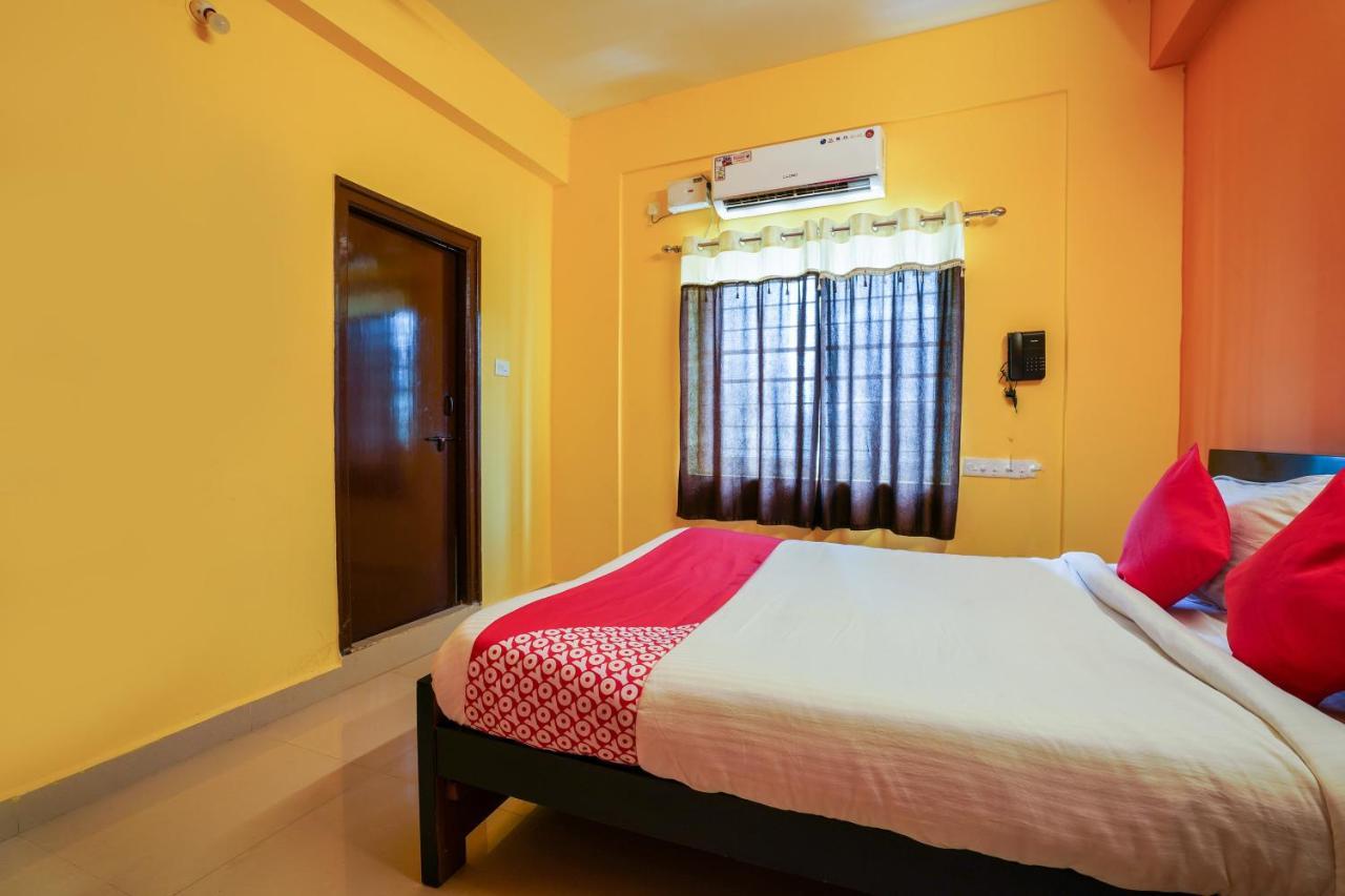 โอโย 70286 Svr แกรนด์ Hotel ไฮเดอราบัด ภายนอก รูปภาพ